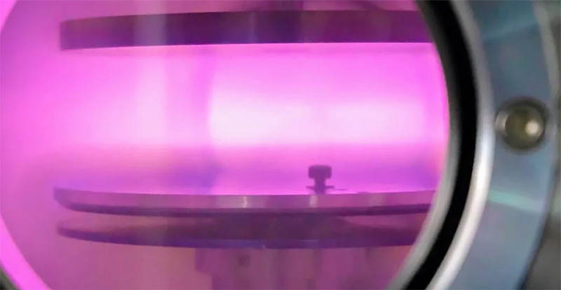 Zer da tenperatura baxuko plasma grabatzea?